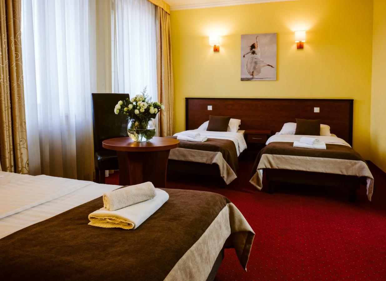 Hotel Piotr Spa&Wellness Boguszow-Gorce Ngoại thất bức ảnh